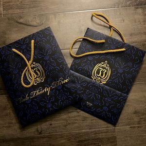 Disneyland Club 33 Shopping Bags x2